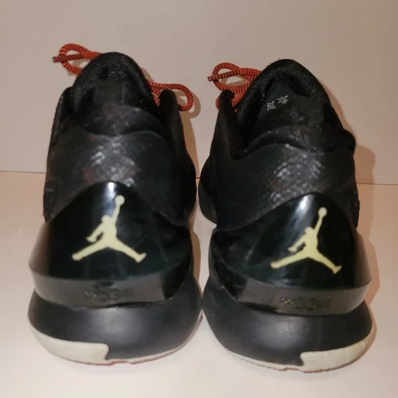 Nike Air Jordan CP3.VIII Chris Paul Black Red Men's Shoes Size 8.5 684855-023 - Picture 4 of 6